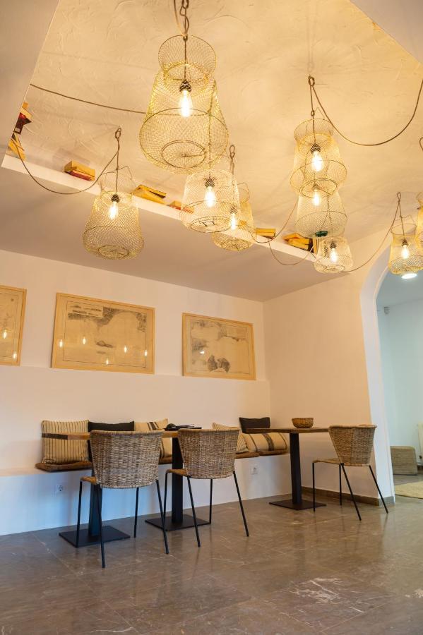 Hostal Es Niu De Tamariu Eksteriør billede