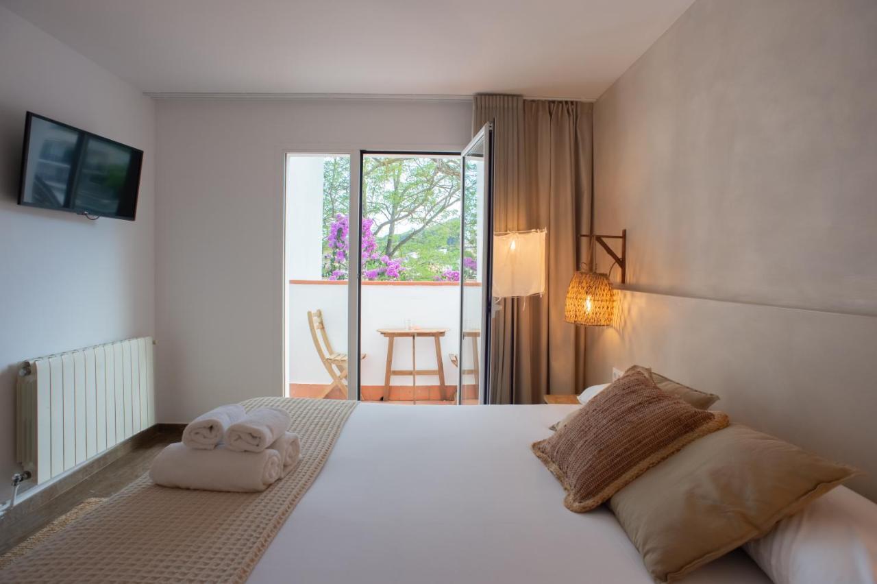 Hostal Es Niu De Tamariu Eksteriør billede